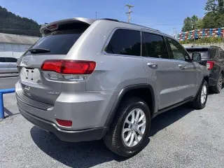 Jeep Grand Cherokee 2021 4x4 Laredo E 4 puertas SUV