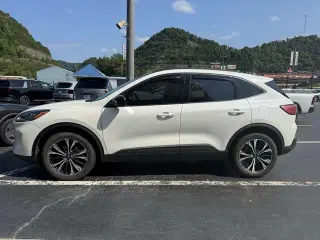 Ford Escape 2022 AWD SEL 4p SUV