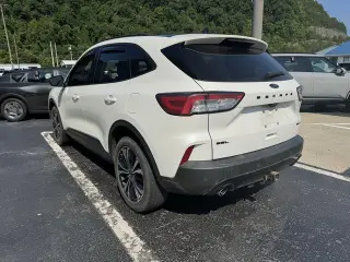 Ford Escape 2022 AWD SEL 4p SUV