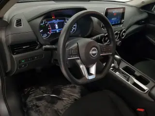 Nissan Sentra 2024 SV Sedán de 4 puertas