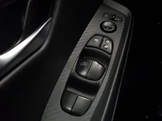 Nissan Sentra 2024 SV Sedán de 4 puertas