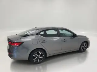 Nissan Sentra 2024 SV Sedán de 4 puertas