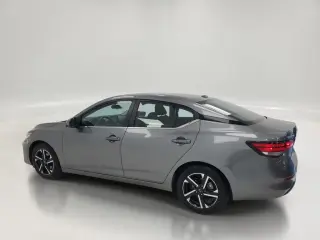 Nissan Sentra 2024 SV Sedán de 4 puertas