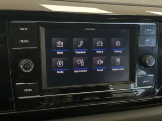 Volkswagen Taos 2022 S 4p SUV