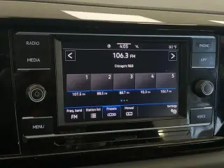 Volkswagen Taos 2022 S 4p SUV
