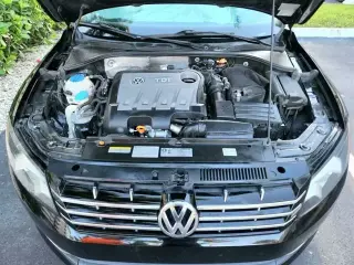 2013 Volkswagen Passat TDI SEL
