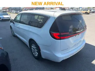Chrysler Pacifica 2023 Touring L 4dr Mini-Van