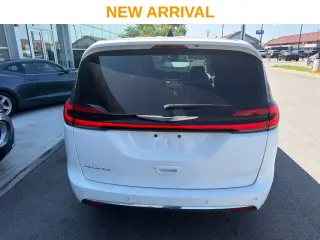 Chrysler Pacifica 2023 Touring L 4dr Mini-Van