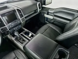 Ford F-150 2017 4x4 Lariat 4dr SuperCrew Caja corta de 5.5 pies