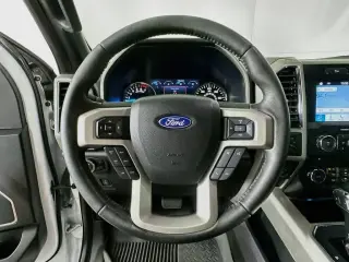 Ford F-150 2017 4x4 Lariat 4dr SuperCrew Caja corta de 5.5 pies