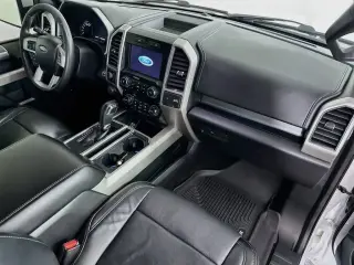 Ford F-150 2017 4x4 Lariat 4dr SuperCrew Caja corta de 5.5 pies