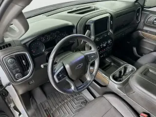 Chevrolet Silverado 1500 2020 4x4 RST 4dr Crew Cab 5.8 ft. SB