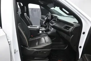GMC Yukon 2023 4x4 SLT SUV de 4 puertas