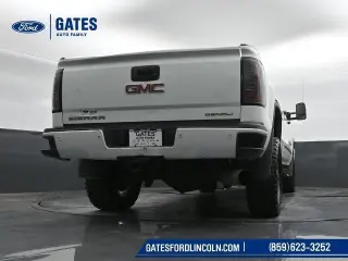 GMC Sierra 2500HD 2015 4x4 Denali 4p Cabadilla Crew Cab SB