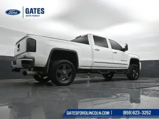 GMC Sierra 2500HD 2015 4x4 Denali 4p Cabadilla Crew Cab SB