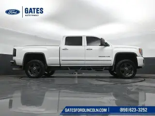 GMC Sierra 2500HD 2015 4x4 Denali 4p Cabadilla Crew Cab SB