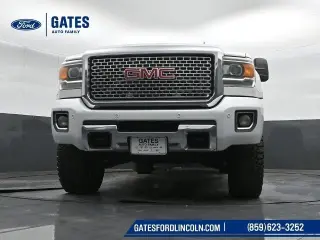 GMC Sierra 2500HD 2015 4x4 Denali 4p Cabadilla Crew Cab SB