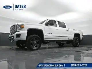 GMC Sierra 2500HD 2015 4x4 Denali 4p Cabadilla Crew Cab SB