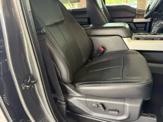 Ford F-150 2020 4x4 Lariat 4p SuperCrew 5.5 ft. SB