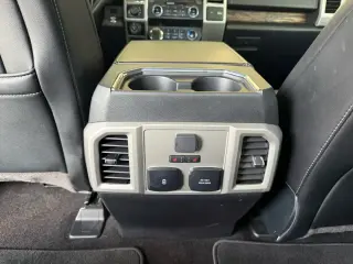 Ford F-150 2020 4x4 Lariat 4p SuperCrew 5.5 ft. SB