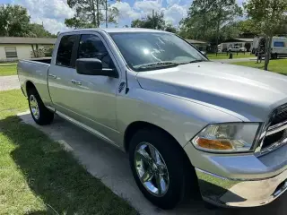 2012 RAM 1500 Quab Cab SLT
