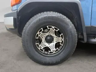 Toyota FJ Cruiser 2012 4x4 4pu SUV 6M