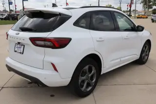 Ford Escape 2023 ST-Line 4p SUV