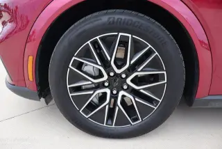 Ford Mustang Mach-E 2025 AWD Premium SUV 4 puertas