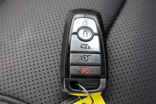 Ford Mustang Mach-E 2025 AWD Premium SUV 4 puertas