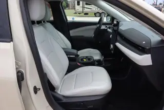 Ford Mustang Mach-E 2025 AWD Premium SUV 4p