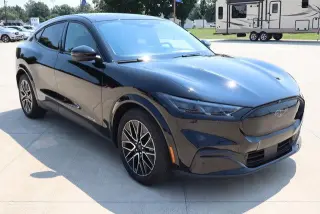 Ford Mustang Mach-E 2025 AWD Premium 4p SUV
