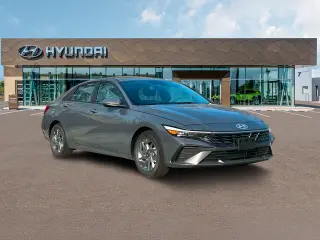Hyundai ELANTRA 2024 SEL 4p Sedan