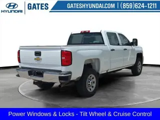 Chevrolet Silverado 3500HD 2018 4x4 Work Truck 4p Crew Cab SRW