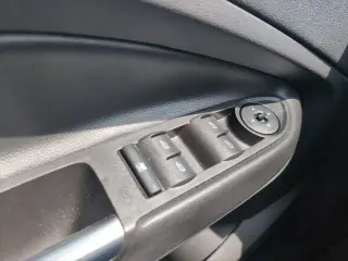 Ford Escape 2018 AWD SE SUV 4 puertas