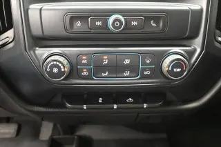 Chevrolet Silverado 2500HD 2017 4x4 Work Truck 4p Crew Cab SB