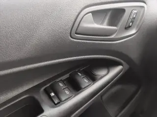 Ford Transit Connect 2018 XL 4p LWB Mini-Van con portón trasero elevado