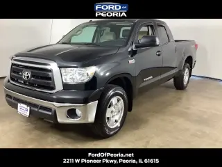 Toyota Tundra 2013 4x4 Grado 4dr Cabina Doble Pickup SB (5.7L V8)