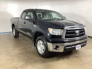 Toyota Tundra 2013 4x4 Grado 4dr Cabina Doble Pickup SB (5.7L V8)