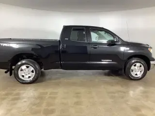 Toyota Tundra 2013 4x4 Grado 4dr Cabina Doble Pickup SB (5.7L V8)