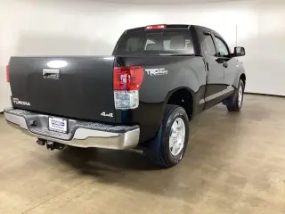 Toyota Tundra 2013 4x4 Grado 4dr Cabina Doble Pickup SB (5.7L V8)