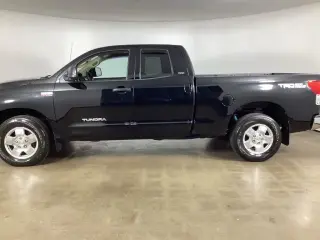 Toyota Tundra 2013 4x4 Grado 4dr Cabina Doble Pickup SB (5.7L V8)