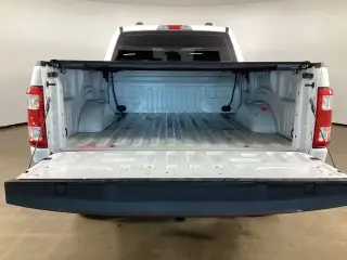 Ford F-150 2023 4x4 XL 4dr SuperCrew 6.5 ft. SB