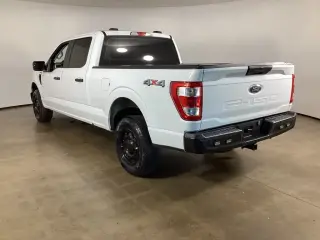 Ford F-150 2023 4x4 XL 4dr SuperCrew 6.5 ft. SB