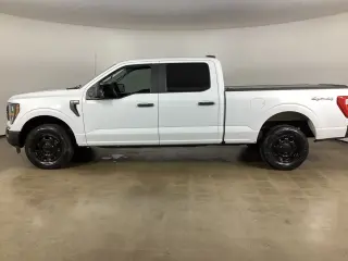Ford F-150 2023 4x4 XL 4dr SuperCrew 6.5 ft. SB