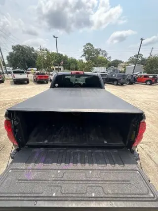 Toyota Tundra 2018 4x4 SR5 4dr CrewMax Cab Pickup SB (5.7L V8)