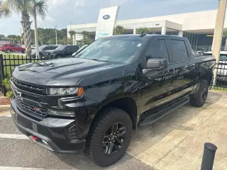 Chevrolet Silverado 1500 Limited 2022 4x4 LT Trail Boss 4p. Cabina Crew 5.8 ft. SB