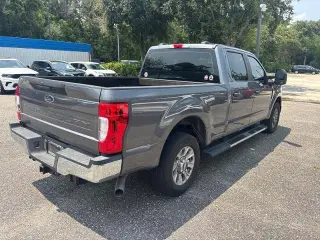 Ford F-250 Super Duty 2021 4x2 XL 4p Cab. de Tripulante Estándar 6.8 pies Cabina Simple Pickup