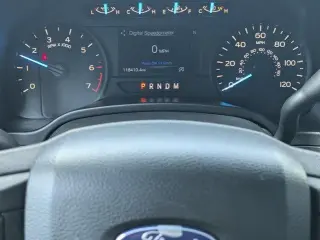 Ford F-150 2019 4x4 XL 4p SuperCrew 5.5 pies SB