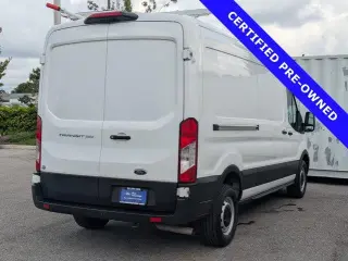 Ford Transit 2023 250 3dr SWB Medium Roof Cargo Van