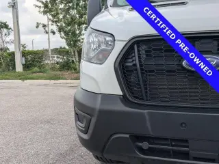 Ford Transit 2023 250 3dr SWB Medium Roof Cargo Van